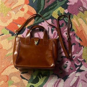 PATENT SATCHEL W/ 6 POCKETS/COMPARTMENTS - STAY ORGANIZED IN STYLE - LIKE NEW